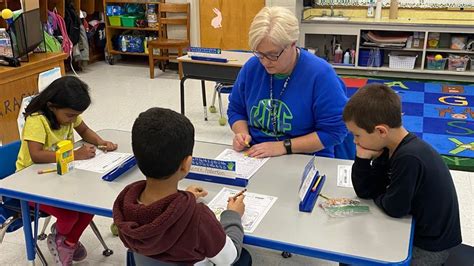 Need for more teachers' aides expressed for West Virginia classrooms