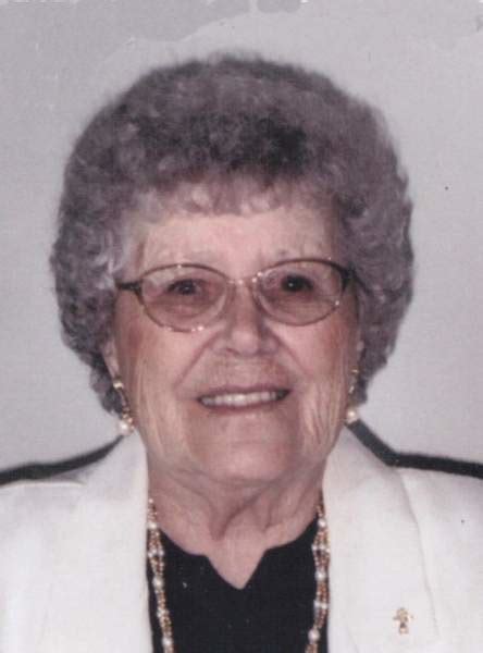 Lillian Knutson Obituary 2016 - Mundwiler & Larson Funeral Homes