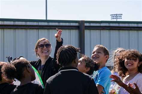 Home | Will Rogers Elementary