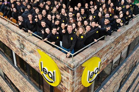 Entrepreneur Examples People 的图像结果