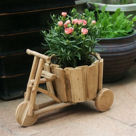20 Beautiful DIY Wood Flower Planter Ideas to Decorate Your Home In a ...