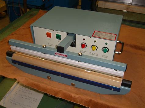 WU-H450IA Heat Sealing Machine/ Heat Sealer - Helix Packaging