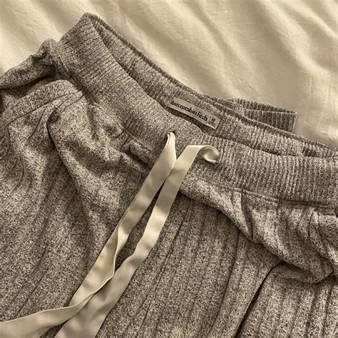 Super soft light weight gray Abercrombie and fitch... - Depop