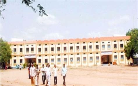 Sri Sai Baba National College of Education Anantapur Campus: Photos ...