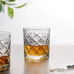 Whiskey Glasses Online - Scotch Glasses Set | Nestasia