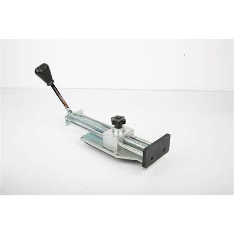 Sentinel Basics Heavy Duty Floor Jack | Floor and Decor