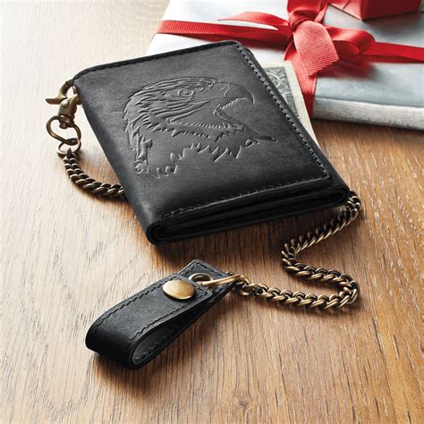 Leather Wildlife Wallet | Ginny's