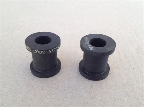 INSULATORS GENERATOR