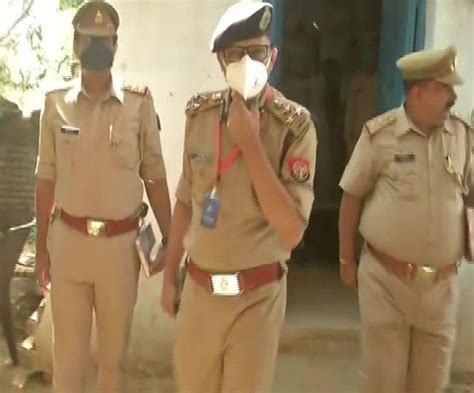 Hathras Case News: SIT की पड़ताल तेज होते ही सामने आ गईं 'भाभी', बोली ...