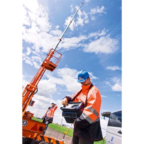 Verify your avionics navigation equipment | Rohde & Schwarz