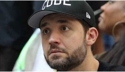 Reddit co-founder Alexis Ohanian resigns from board, urges team to ...
