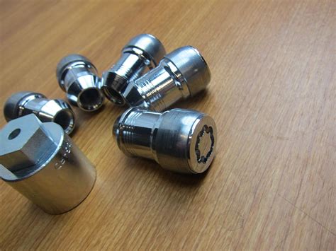 Buy Mopar Jeep Wrangler JL Wheel Lock Locking Lug Nut Kit OEM Online at ...