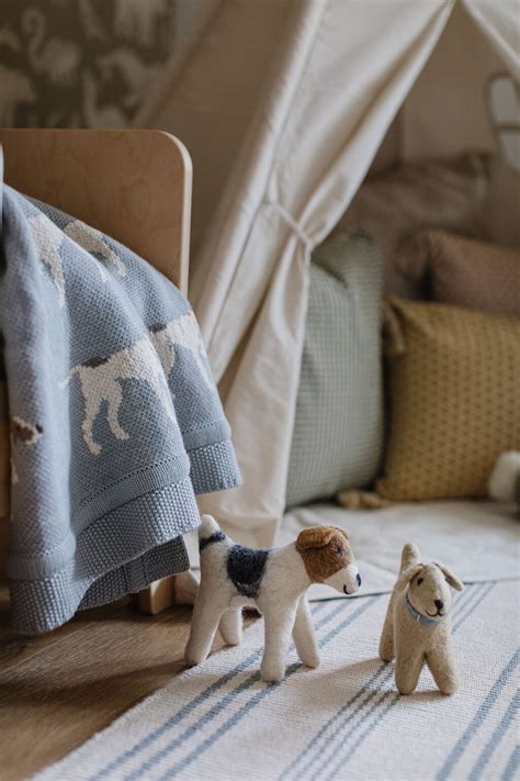 hatched. | Collected. A Journal by Modern Nest