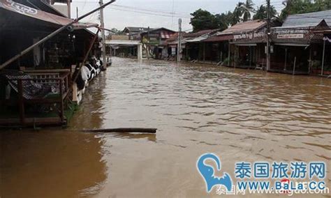 泰国著名水上市场_安帕瓦水上市场被淹 近期前往的游客多关注实时动态_巴拉排行榜