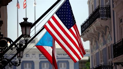 Conmemoran 69 aniversario de la Constitución del Estado Libre Asociado ...