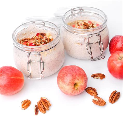 8 Nutritious Ingredients - Apple & Cinnamon Overnight Oats