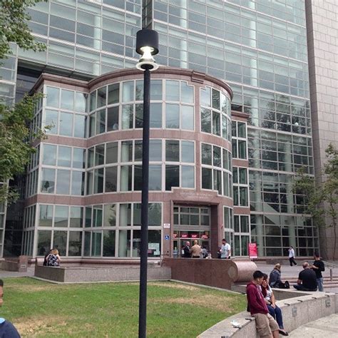 Los Angeles Superior Court Van Nuys West, 14400 Erwin Street Mall, Van ...