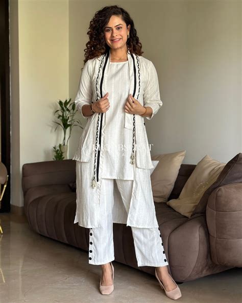 Best Latest Ladies Kurta Suit Sets | Buy Women Cotton Suits Online ...