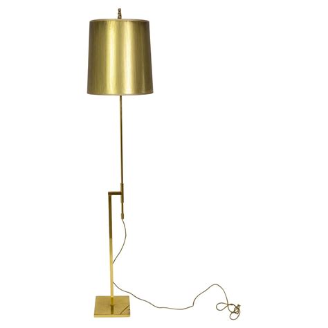 Laurel Telescoping Brass Floor Lamp For Sale at 1stDibs