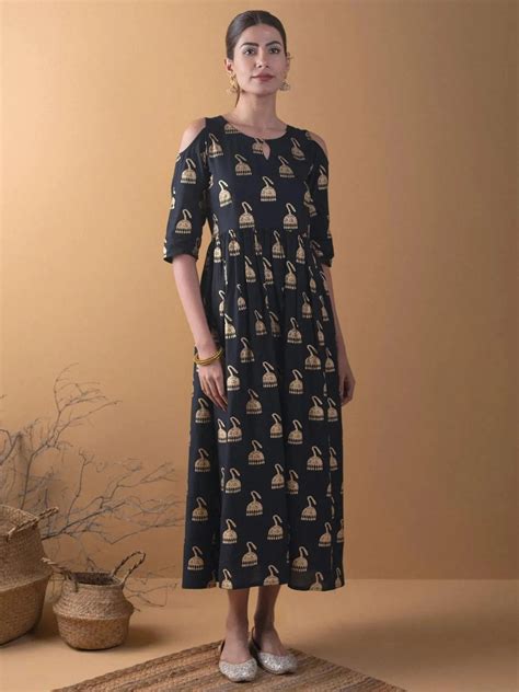 Buy Black Solid Rayon Dress Online at Rs.607 | Libas