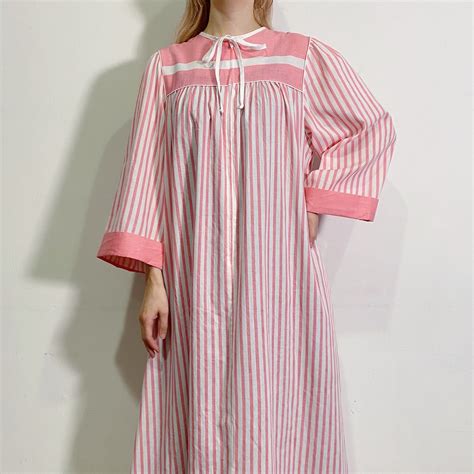 Pink and white stripe long dress | LEMON