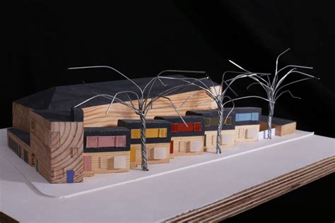 Jan Kattein wins approval for ‘staggered’ terrace on East End garages plot