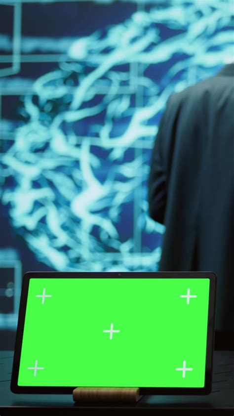 Tech Greenscreen 的图像结果