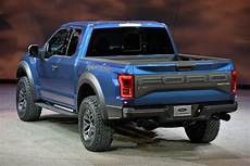 2017 raptor ford 2017 ford raptor revealed at the detroit auto show 2017 raptor ford 2017 ford raptor revealed at the detroit auto show