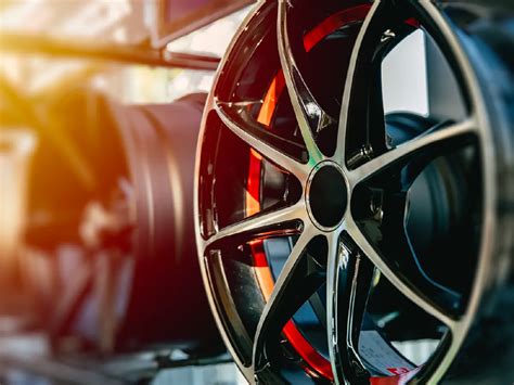 Alloy vs Steel Wheels in India: Key Differences, Pros & Which to Choose