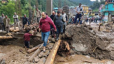 Ground Report: Torrential rains wash away people's homes in Himachal ...