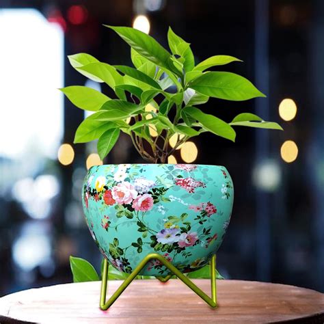 House Decore metal flower pot with stand powder coat finish indoor ...