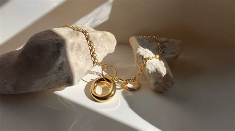 ELEGANT JEWELZ – ELEGANT JEWELZ