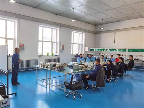 哈航士开展质量相关培训会议_哈尔滨航士科技发展有限公司