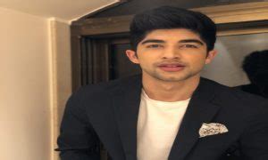 It was extremely difficult for me to shoot the smoking scenes in 'Black ...