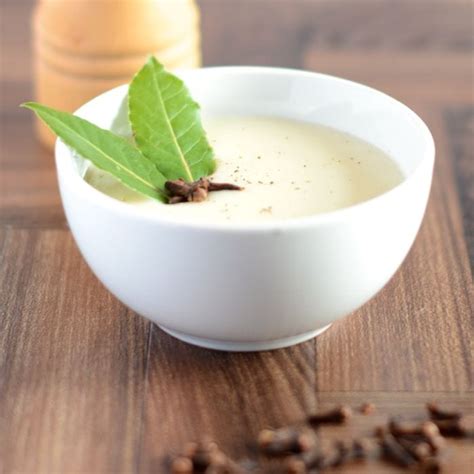 Béchamel Sauce (White Sauce)   Charlotte's Lively Kitchen