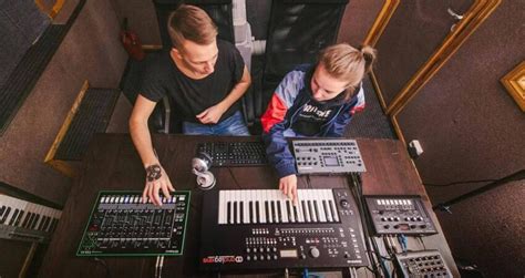Создать ремикс онлайн, как сделать ремикс песни онлайн