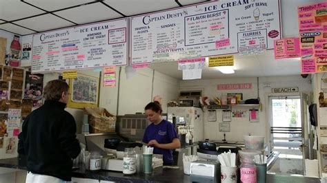CAPTAIN DUSTY'S ICE CREAM, Manchester-by-the-Sea - Restaurant Reviews ...