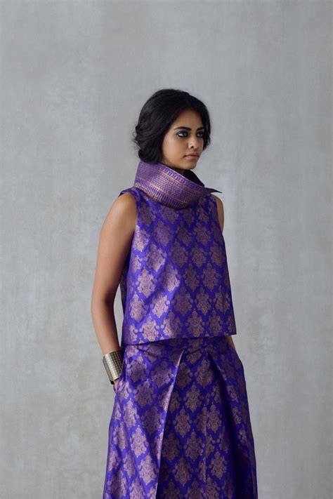 Silk Brocade Waistcoat – PAYAL KHANDWALA™