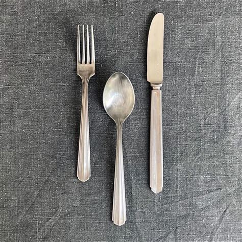 ryo テーブルフォーク table fork from the series of cutlery “ryo” | guillemets ...