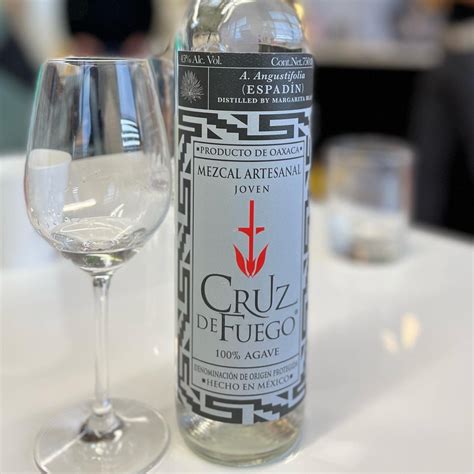 Flipbook — High Road Wine & Spirits