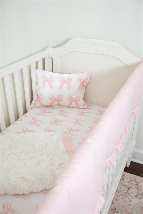 Bows 6-pc. Crib Bedding | Pink Bows | Baby Girl Nursery | Amenagement ...