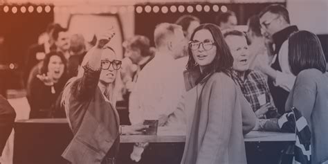 People Networking 的图像结果