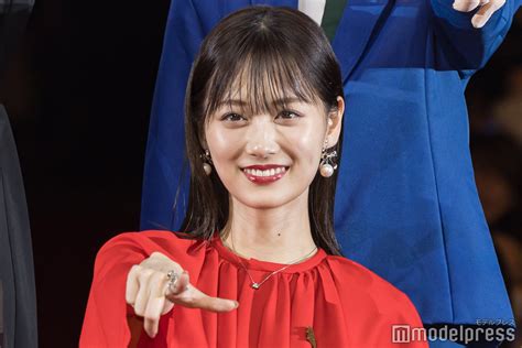 (画像37/37) 山下美月、パリ1人旅へ「幼少期からの1番の夢」満喫ショットに反響「画になる」「おしゃれ」 - モデルプレス