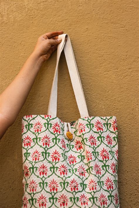 Cotton Shopping Tote Bag · Mughal Trellis Red and Green – rusticblends