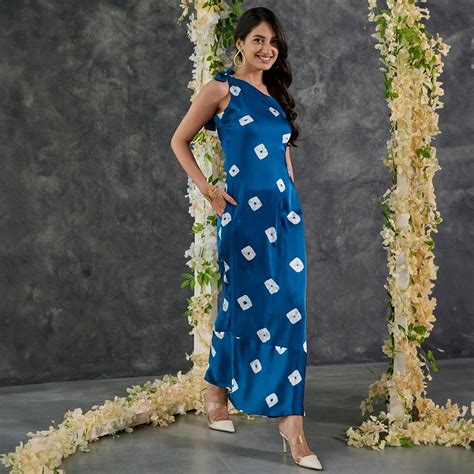 Top 8 Picks For The Leheriya And Bandhani Trend | LBB