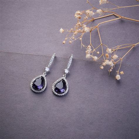 Empress Glow Pear Cut Drops - Opal Touch