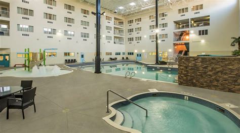 HOLIDAY INN LETHBRIDGE BY IHG (Alberta) - Hotel Reviews, Photos, Rate ...