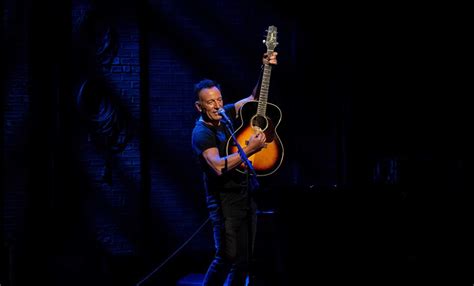 Bruce Springsteen Growing Up 的图像结果