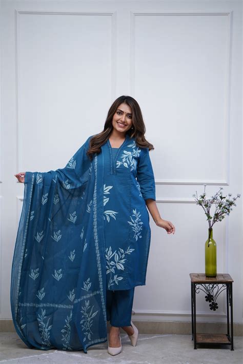 Dupatta Pant Sets – Taana Baana