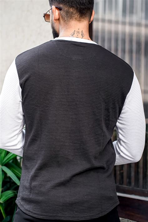 Black Color Block Henley T-Shirt – Gritstones